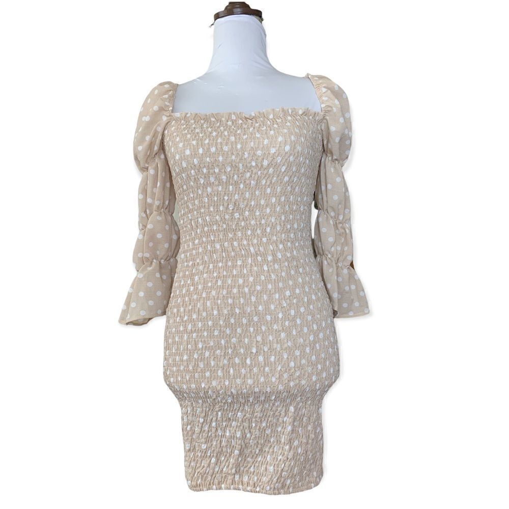 NWT REVERSE women’s tan polka dot smocked dress with puffy sleeves sz M